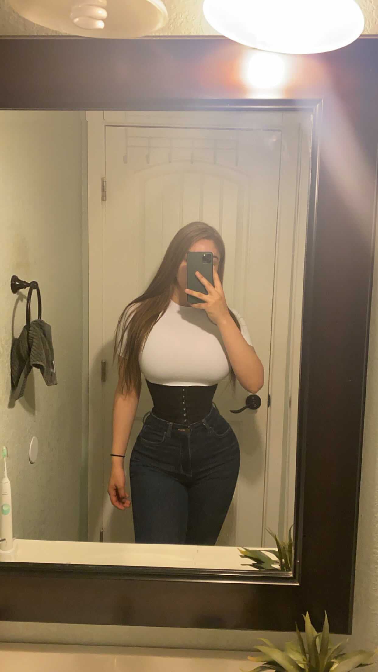 Short Thigh Guitar Body Shaper (Went Tiktok Viral)