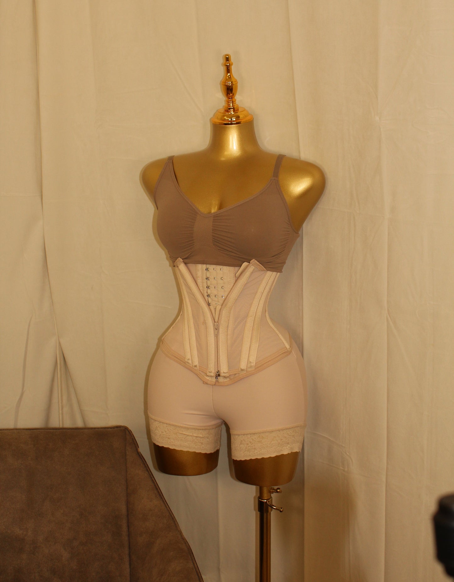 V SCULPT CORSET